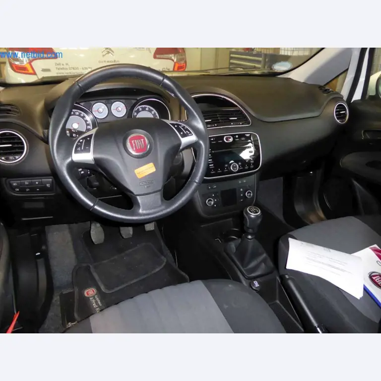 Máquinas e equipamento de oficina de uma oficina de pintura automóvel-15