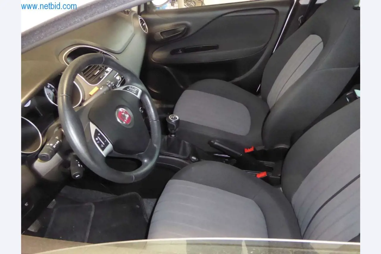 Máquinas e equipamento de oficina de uma oficina de pintura automóvel-7