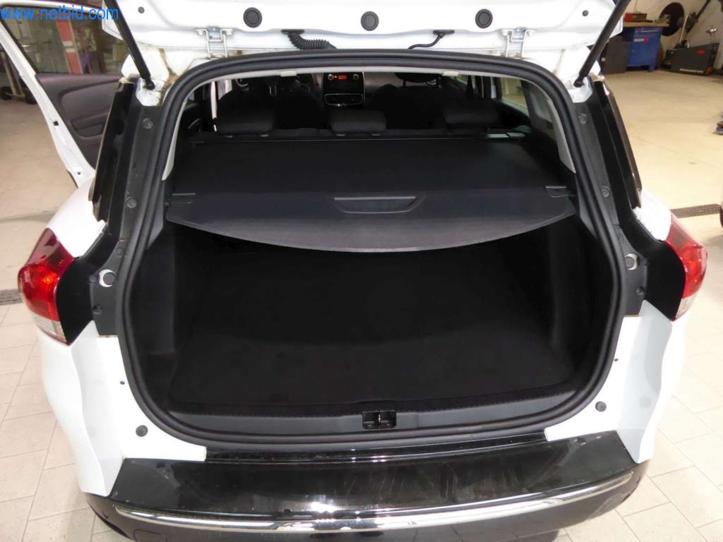 Stroji in oprema delavnice v lakirnici avtomobilov-6