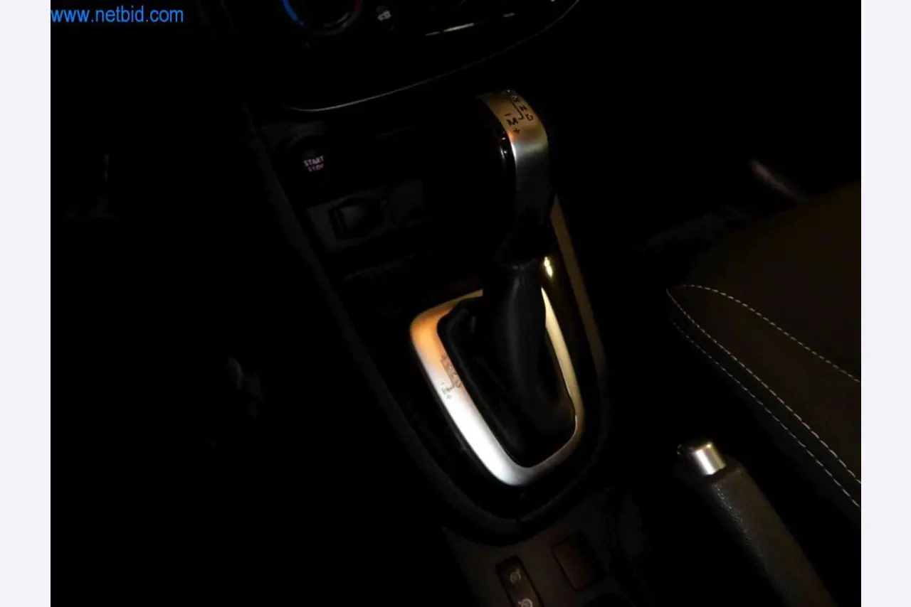 Máquinas e equipamento de oficina de uma oficina de pintura automóvel-8