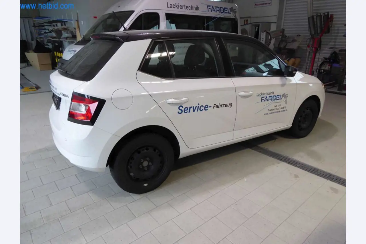Máquinas e equipamento de oficina de uma oficina de pintura automóvel-13