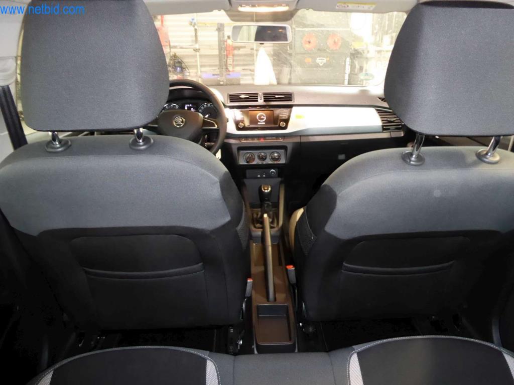 Stroji in oprema delavnice v lakirnici avtomobilov-18