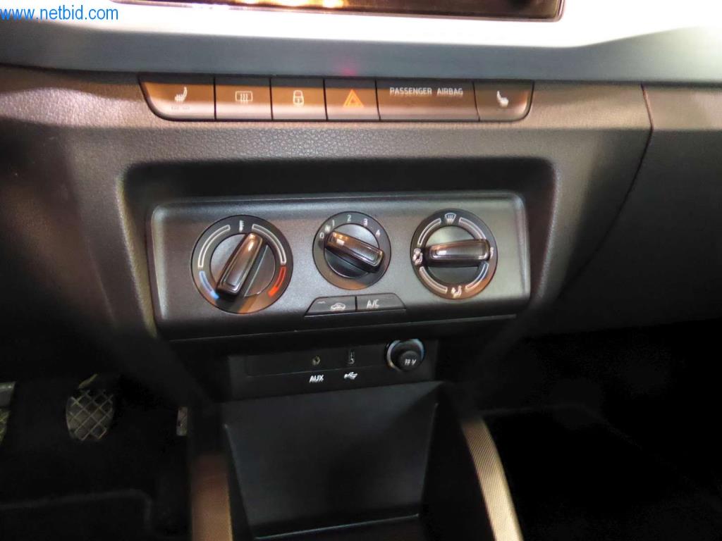 Stroji in oprema delavnice v lakirnici avtomobilov-7