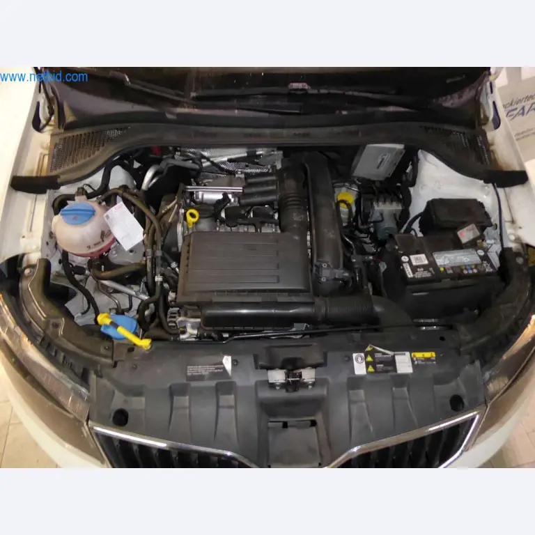 Máquinas e equipamento de oficina de uma oficina de pintura automóvel-9