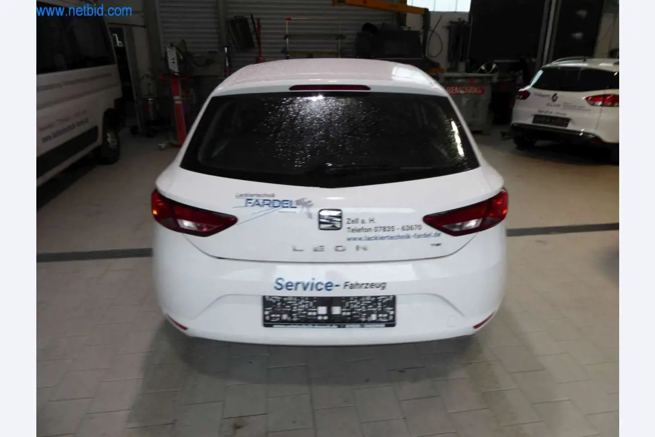 Máquinas e equipamento de oficina de uma oficina de pintura automóvel-11
