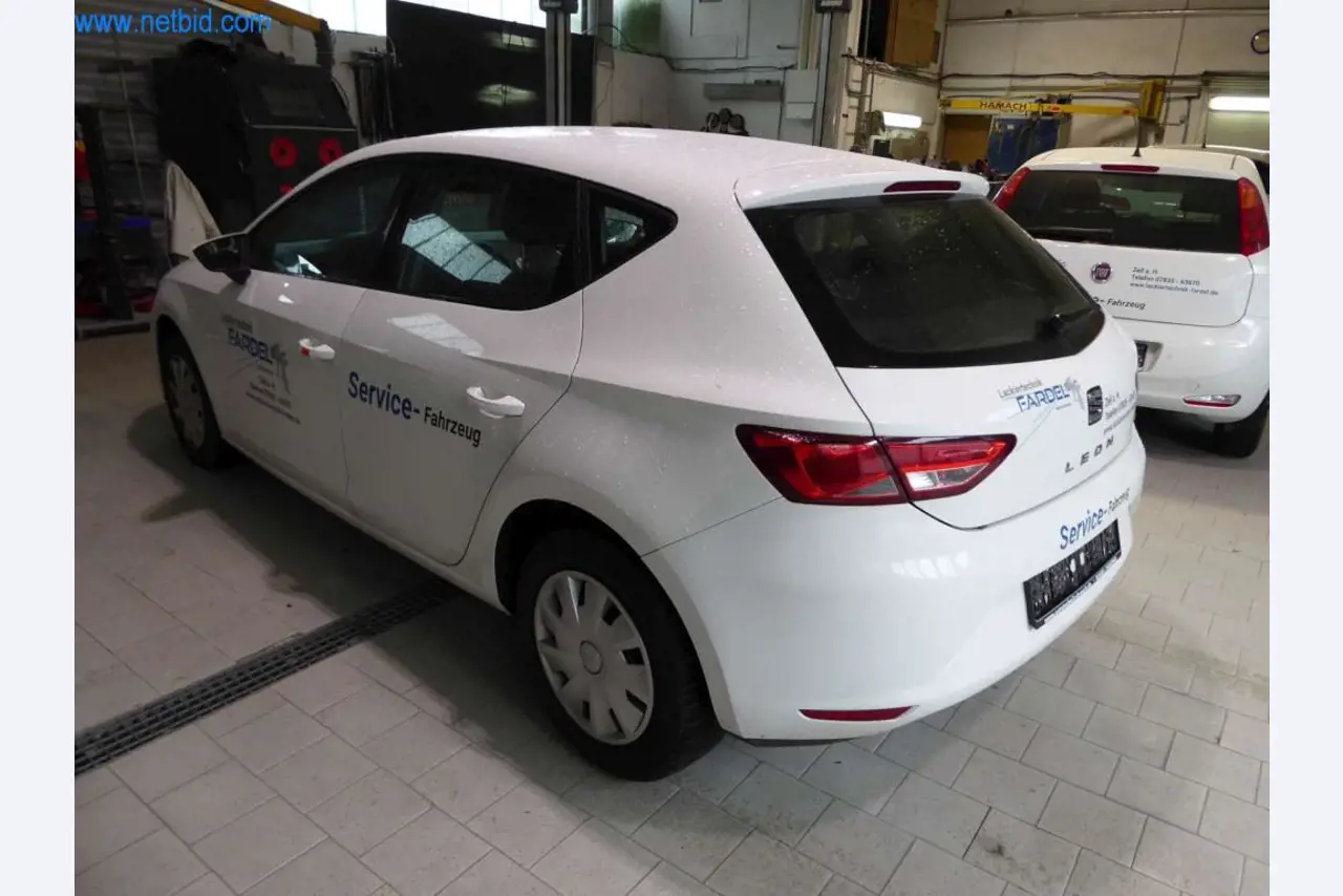 Máquinas e equipamento de oficina de uma oficina de pintura automóvel-12