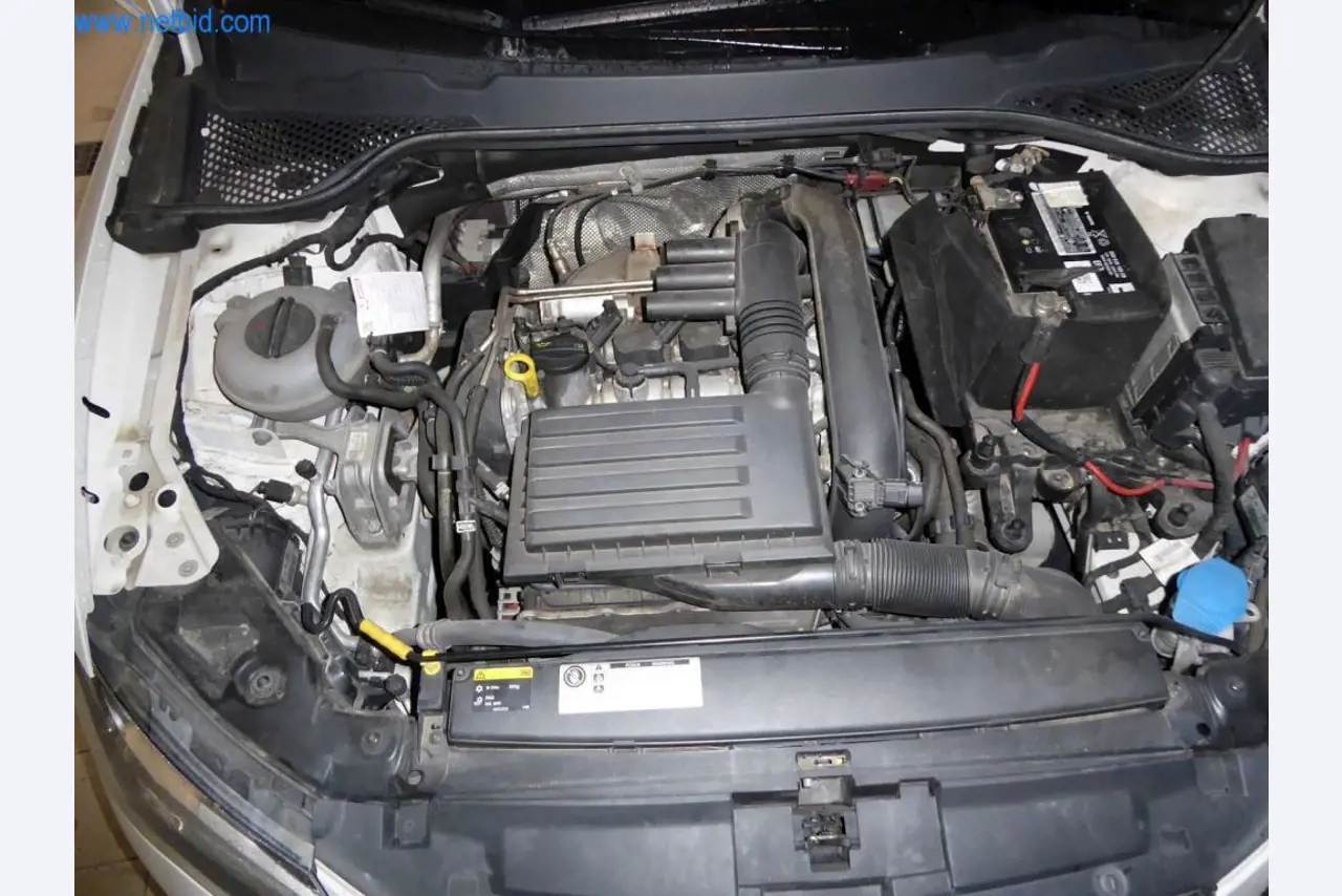 Máquinas e equipamento de oficina de uma oficina de pintura automóvel-14