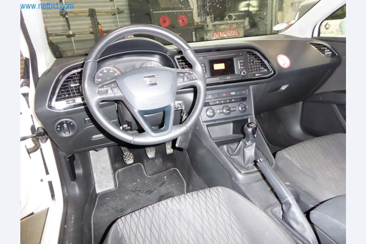 Máquinas e equipamento de oficina de uma oficina de pintura automóvel-16