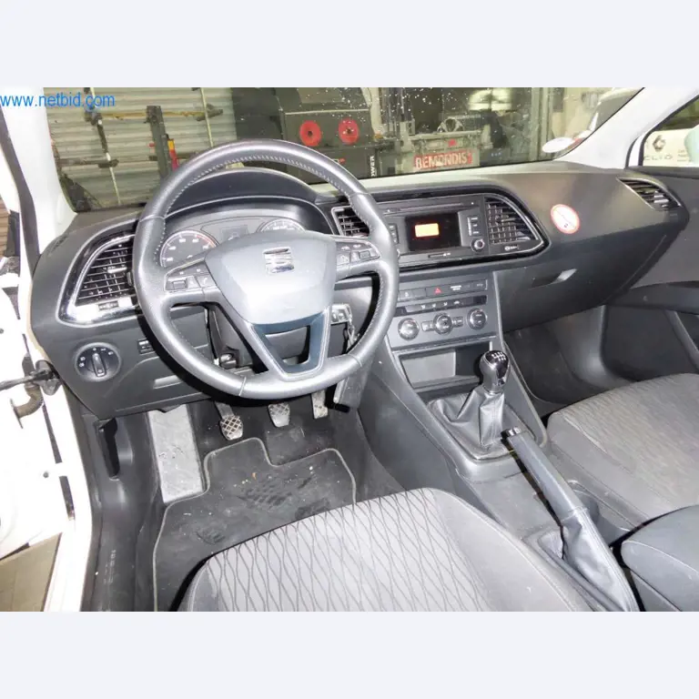 Máquinas e equipamento de oficina de uma oficina de pintura automóvel-16