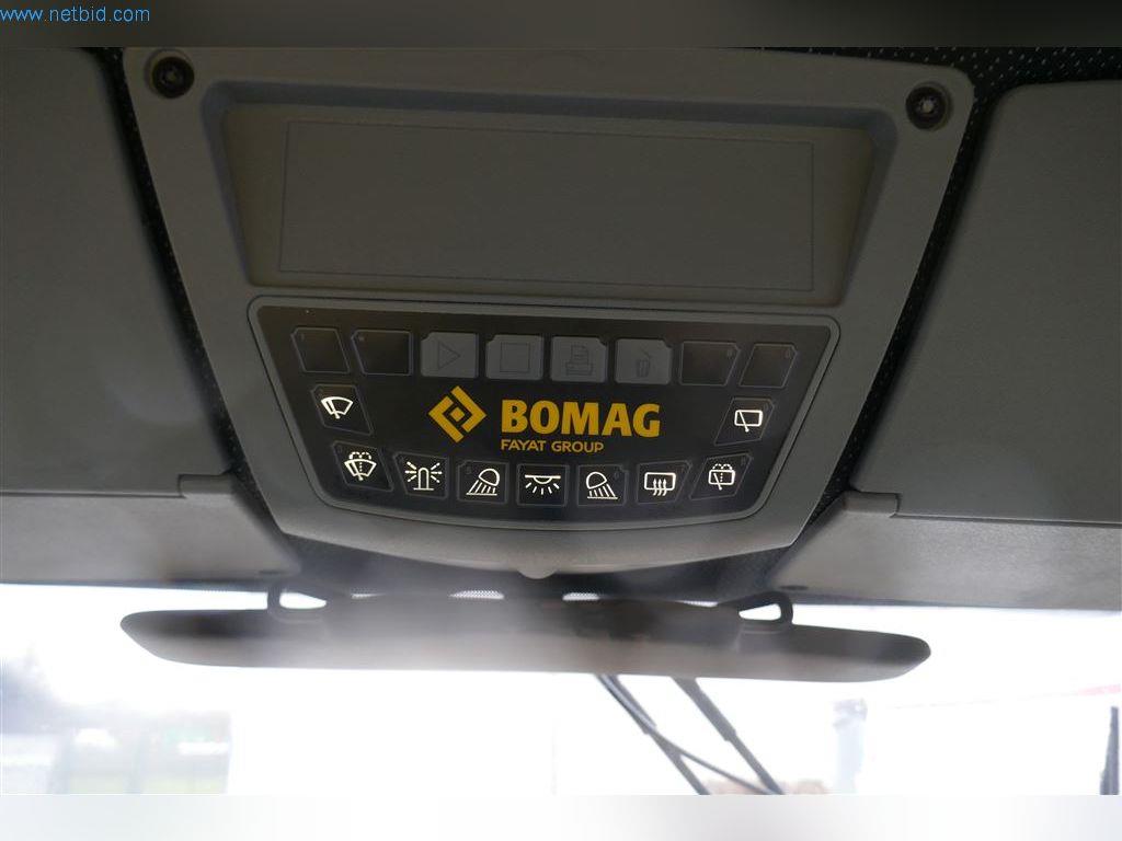 Máquinas del sector de la construcción y la ingeniería civil-10