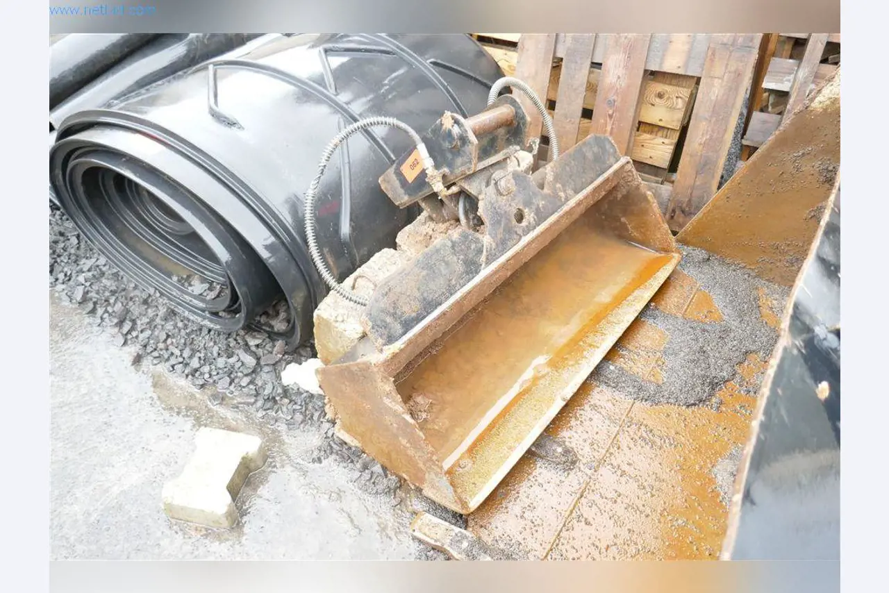 Máquinas do sector da construção civil e da engenharia civil-15