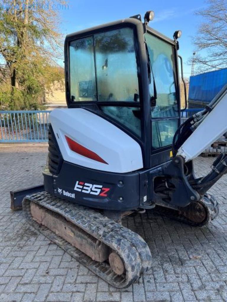 Máquinas do sector da construção civil e da engenharia civil-4