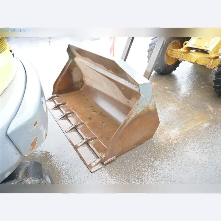 Máquinas do sector da construção civil e da engenharia civil-11