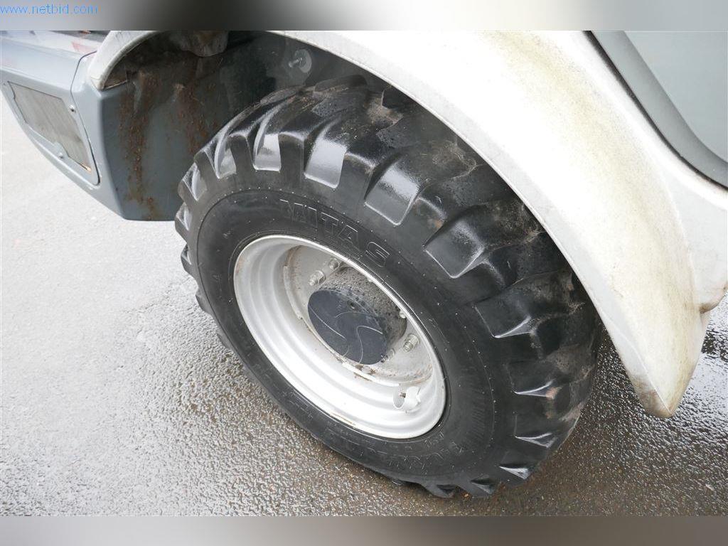 Máquinas do sector da construção civil e da engenharia civil-16