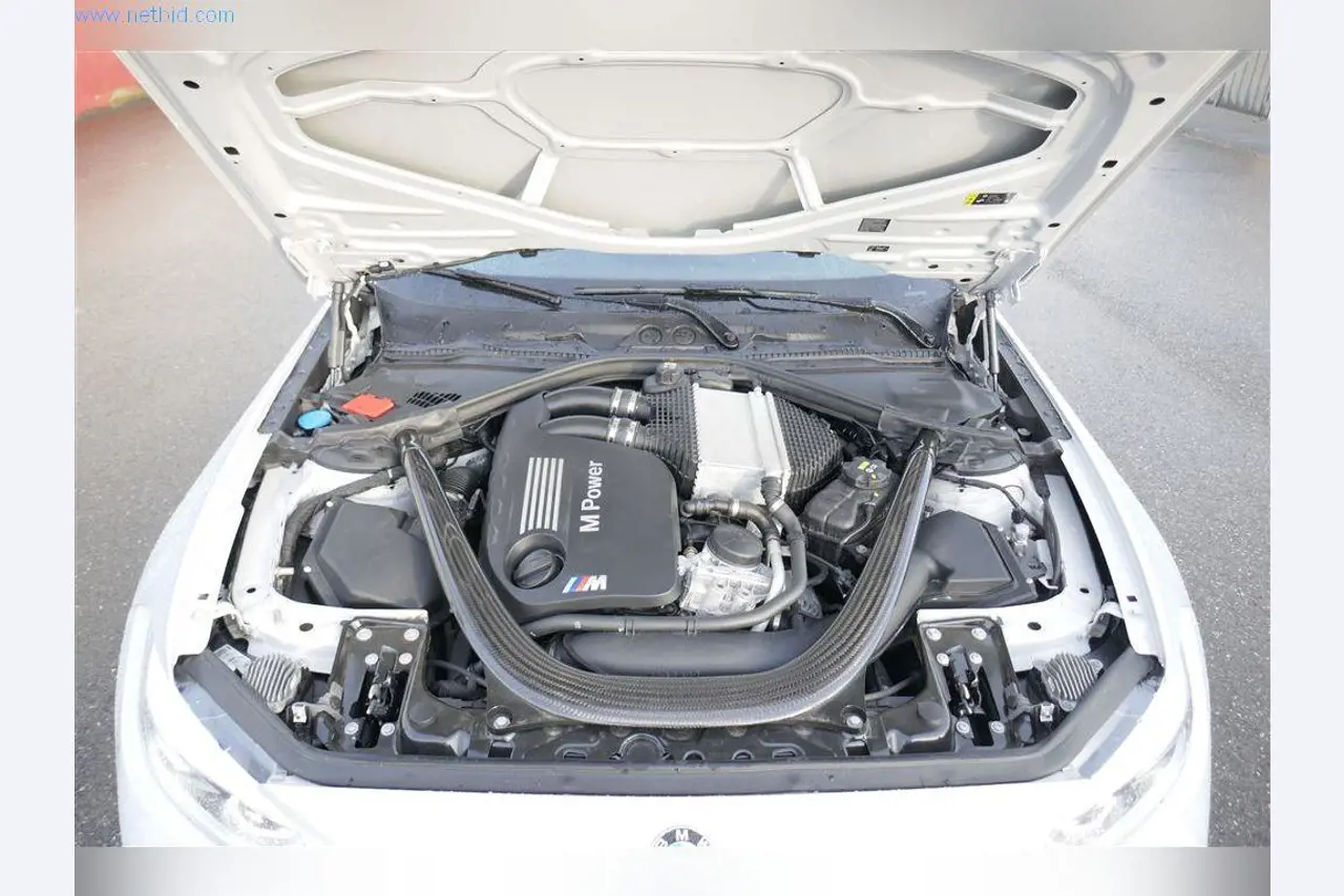 Máquinas do sector da construção civil e da engenharia civil-25