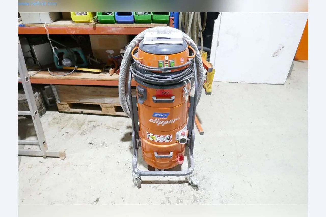 Machines from the civil engineering sector-1