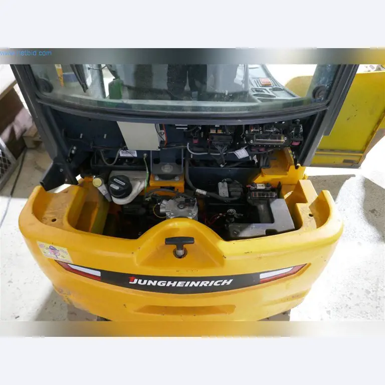 Machines uit de bouw- en civiele technieksector-4