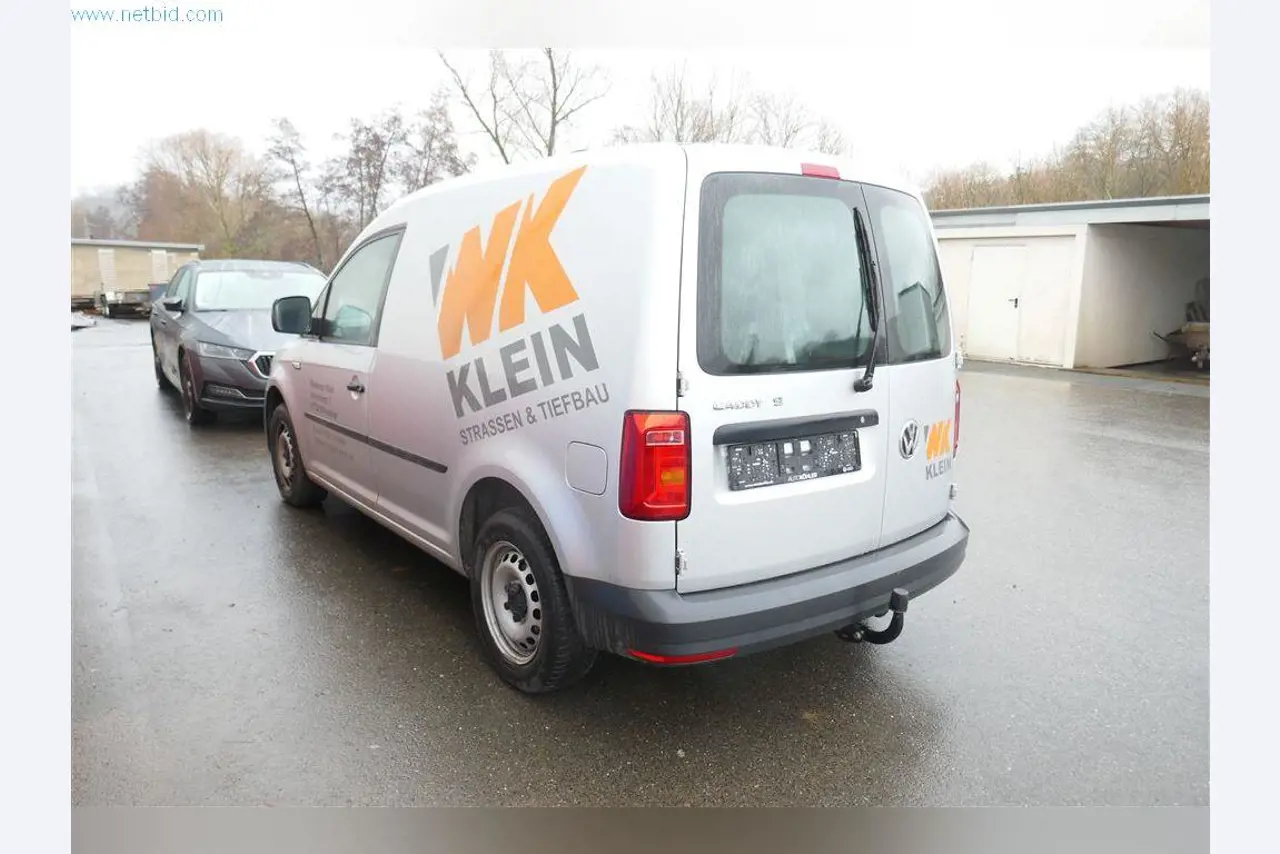 Machines from the civil engineering sector-11