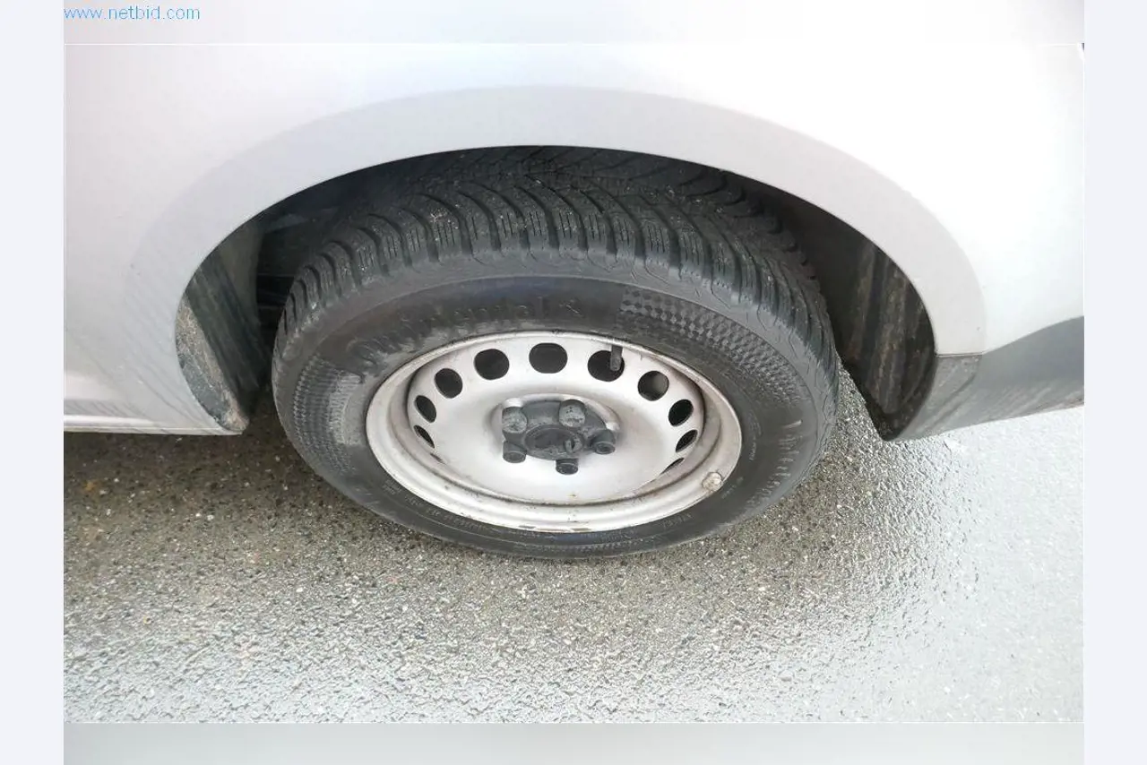 Machines from the civil engineering sector-12