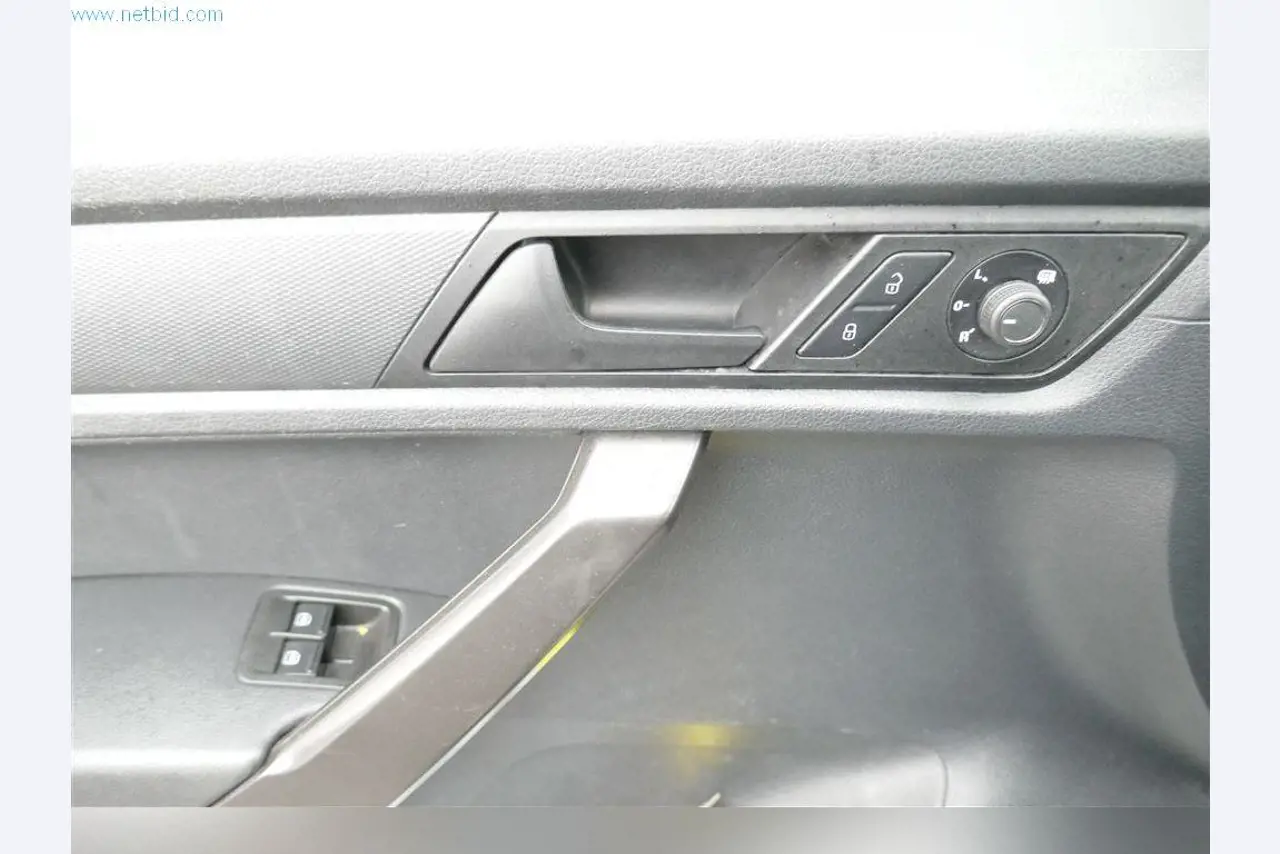 Machines from the civil engineering sector-5