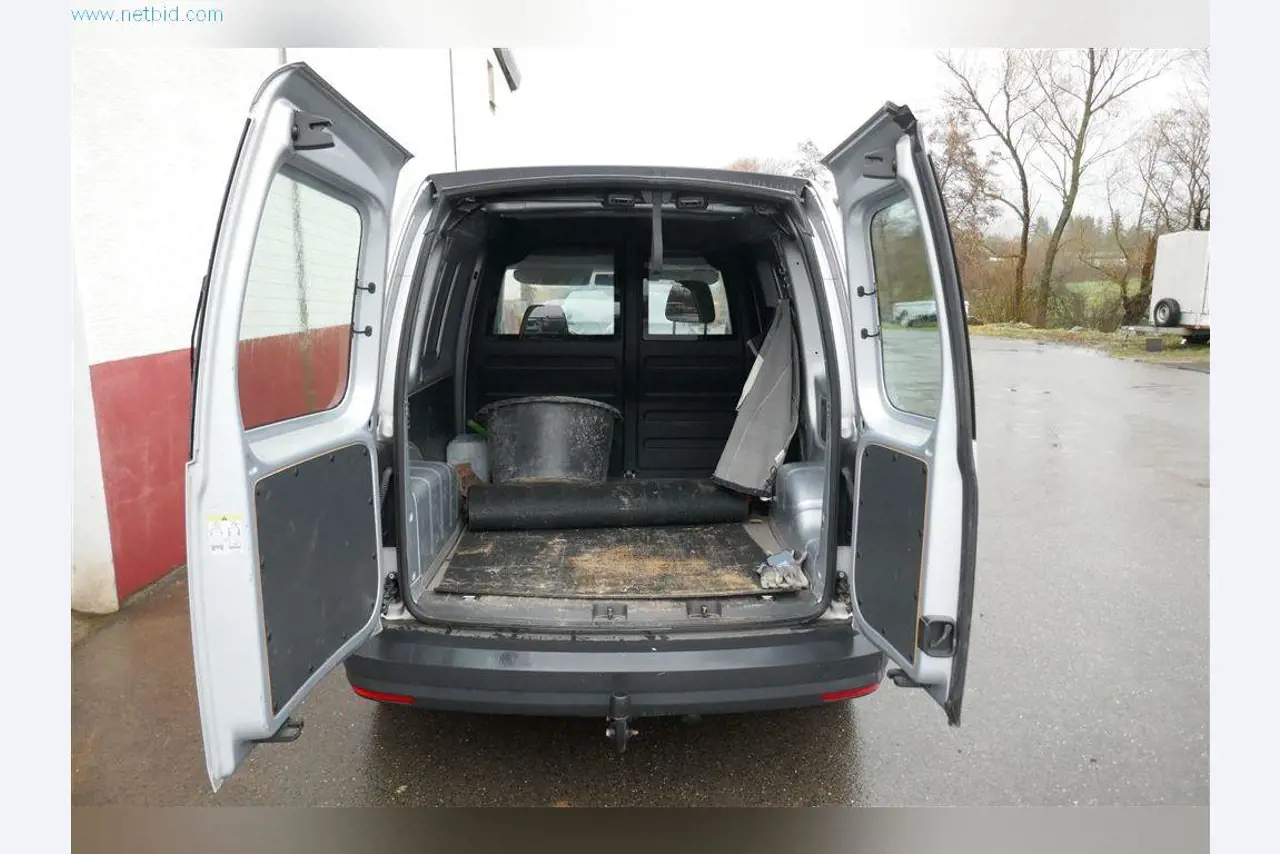 Machines from the civil engineering sector-6