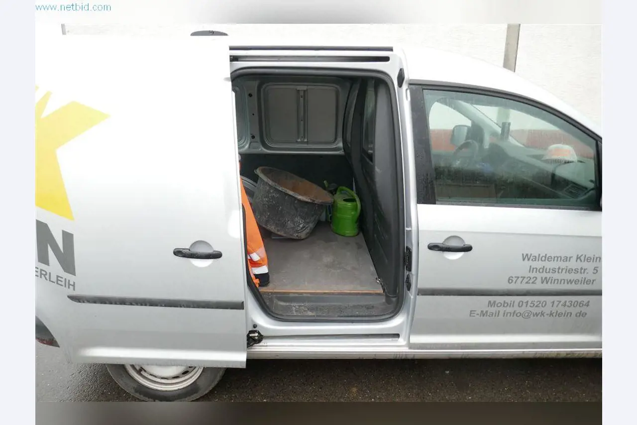 Machines from the civil engineering sector-9