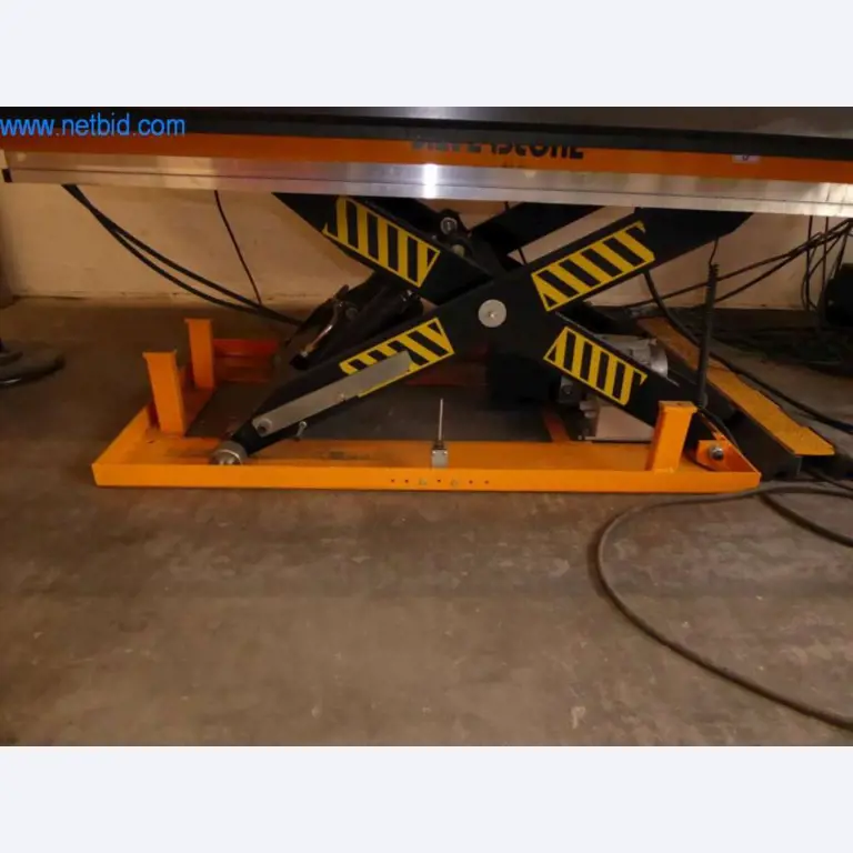 Kovoobráběcí stroje, 3D tiskárny a vybavení dílen-4