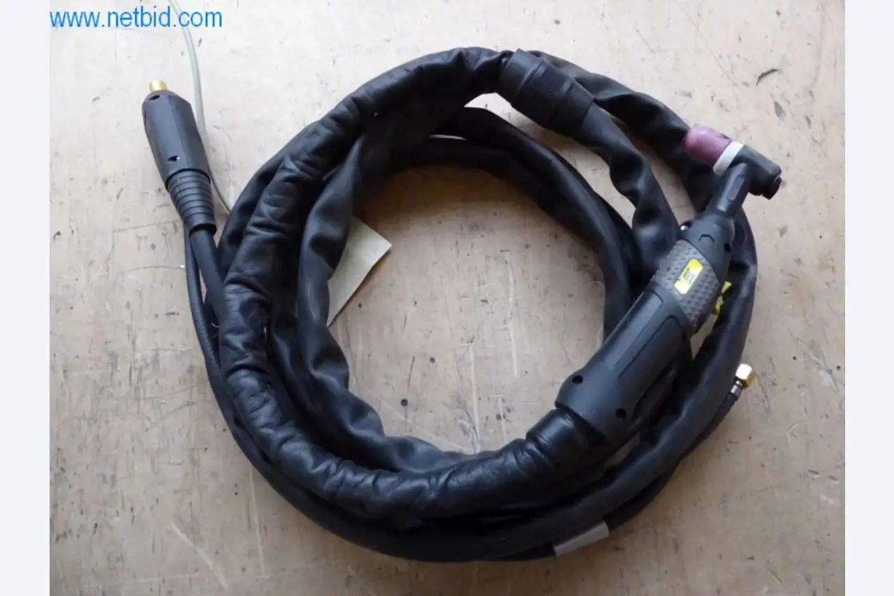 Máquinas para trabajar el metal, impresoras 3D y equipos de taller-3