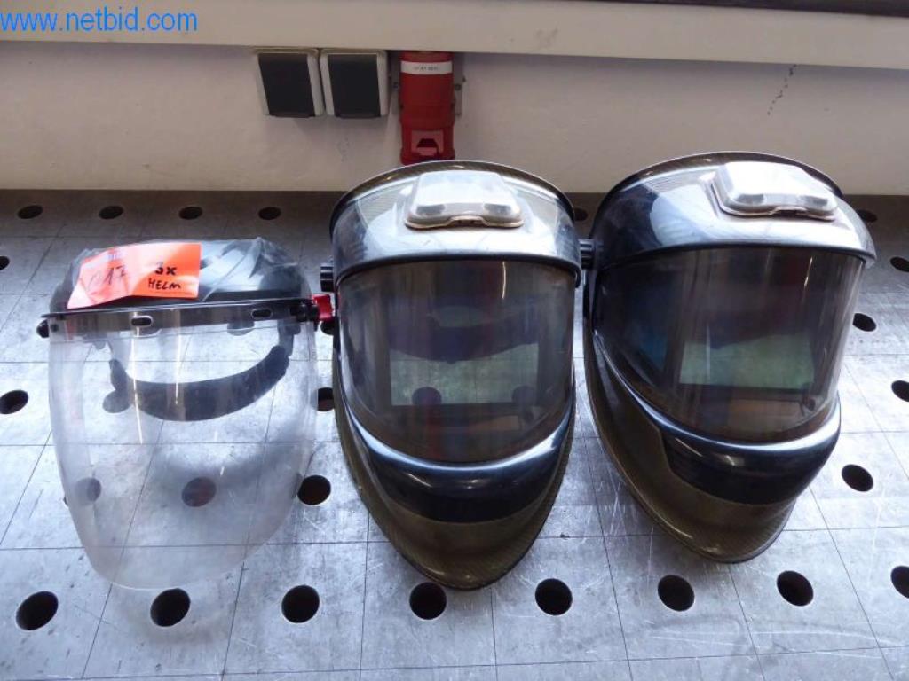 Máquinas para trabajar el metal, impresoras 3D y equipos de taller-3