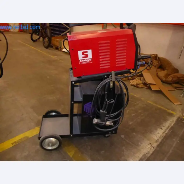 Máquinas para trabajar el metal, impresoras 3D y equipos de taller-6