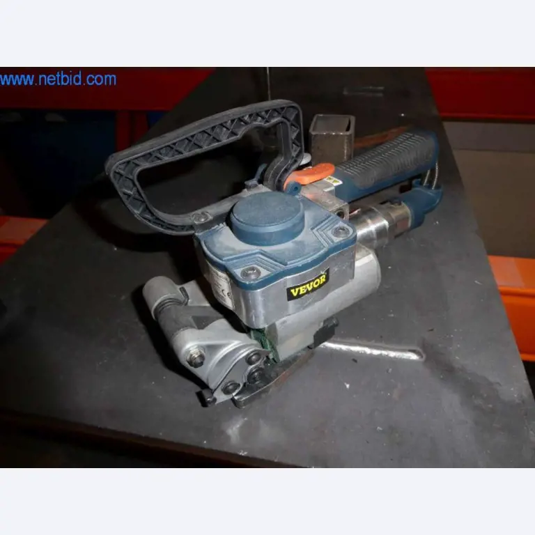 Kovoobráběcí stroje, 3D tiskárny a vybavení dílen-4