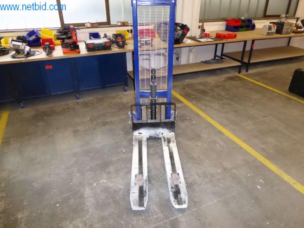 Stroji za obdelavo kovin, 3D tiskalniki in oprema za delavnice-6