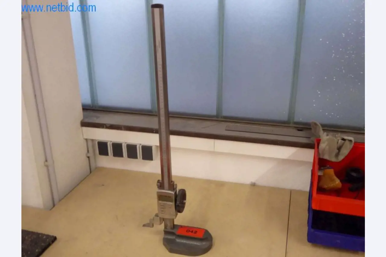 Máquinas para trabajar el metal, impresoras 3D y equipos de taller-1