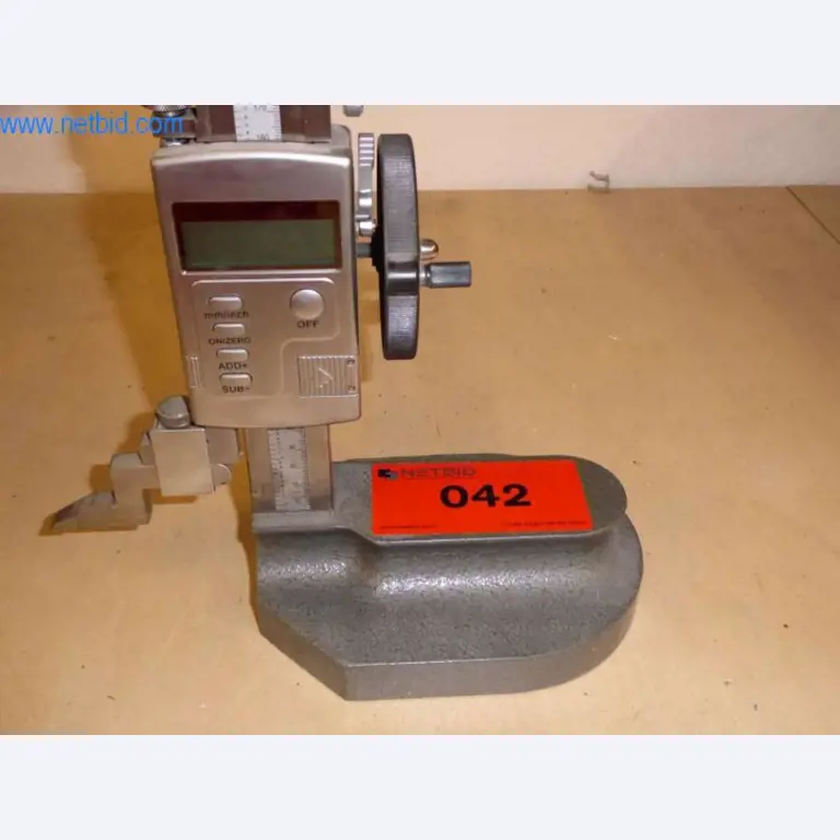 Máquinas para trabajar el metal, impresoras 3D y equipos de taller-2