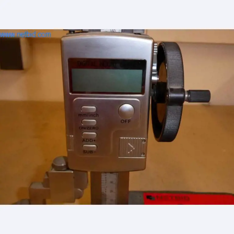 Máquinas para trabajar el metal, impresoras 3D y equipos de taller-3