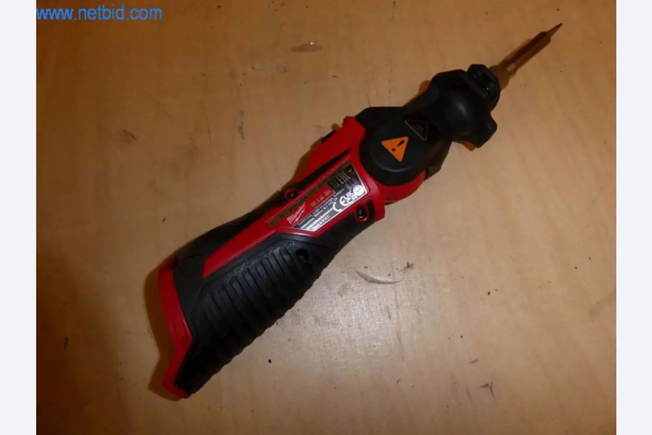 Máquinas para trabajar el metal, impresoras 3D y equipos de taller-4