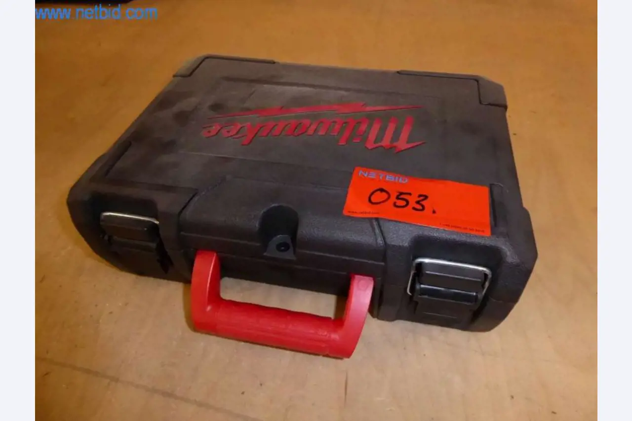 Máquinas para trabajar el metal, impresoras 3D y equipos de taller-5