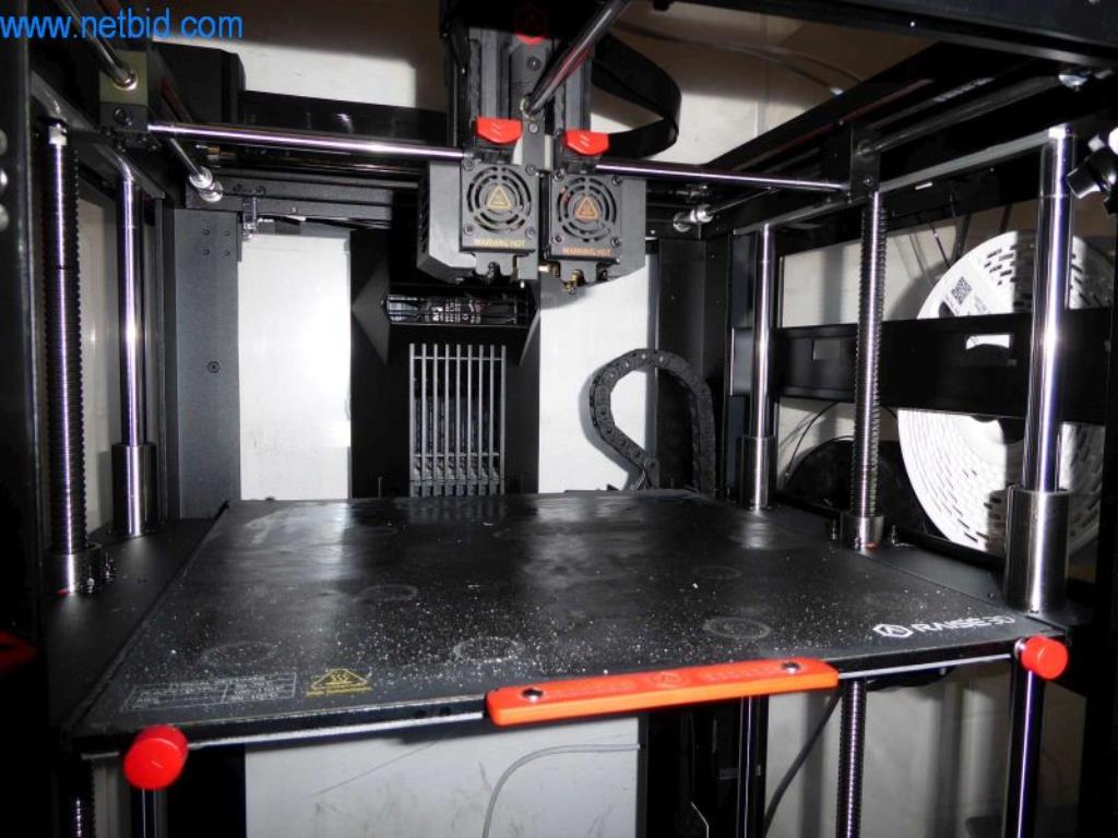 Máquinas para trabajar el metal, impresoras 3D y equipos de taller-4