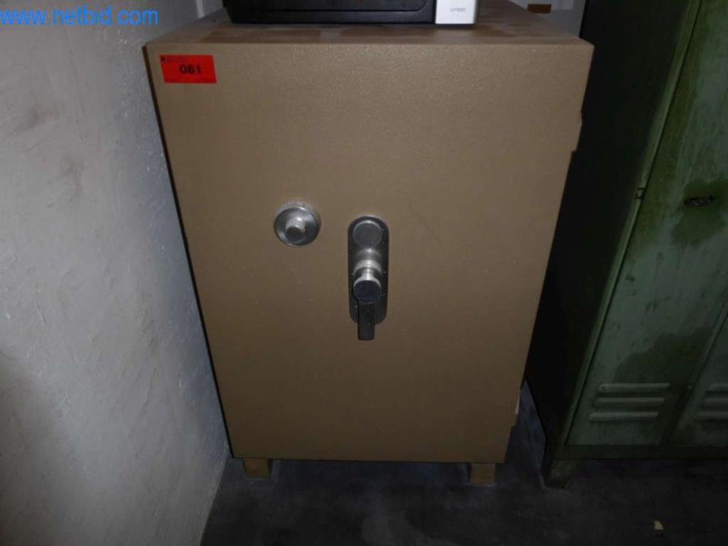 Metalworking machines, 3D printers and workshop equipment-3