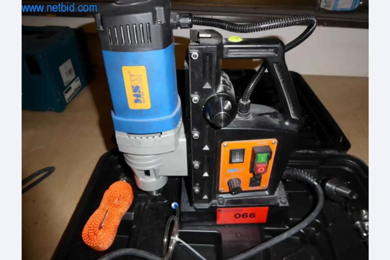 Metallbearbeitungsmaschinen, 3D Drucker und Werkstatteinrichtung-5