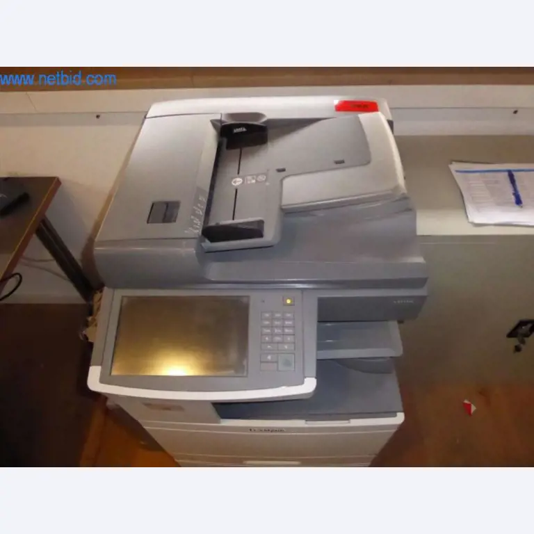 Máquinas para trabajar el metal, impresoras 3D y equipos de taller-3