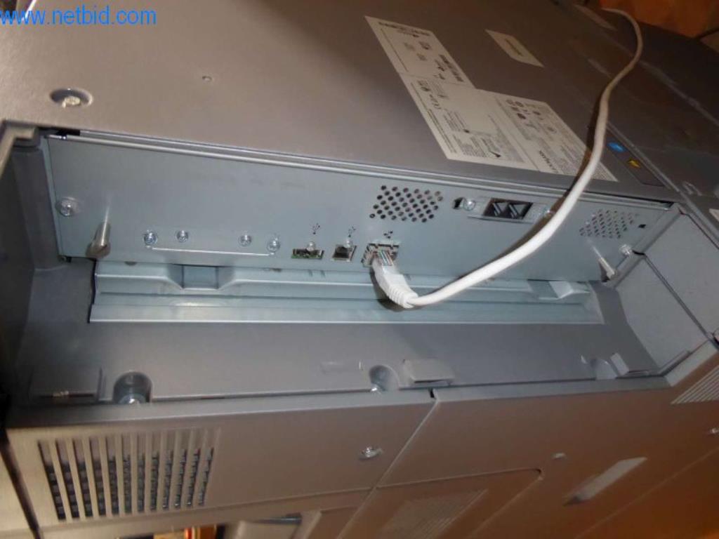 Máquinas para trabajar el metal, impresoras 3D y equipos de taller-6