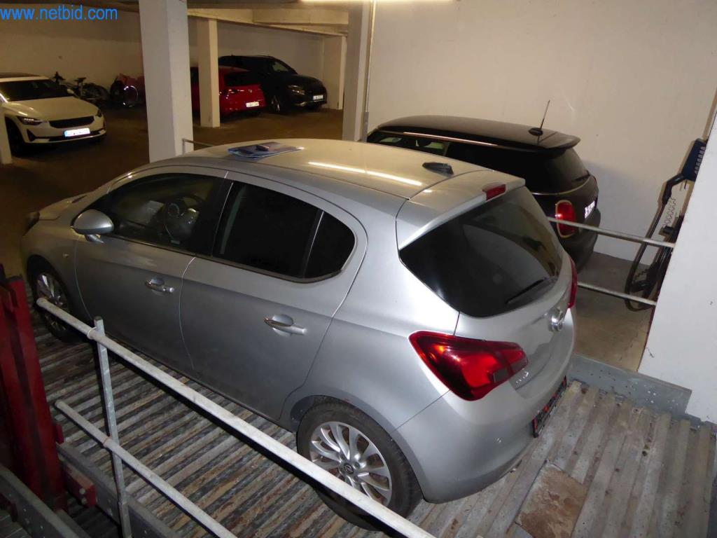 Wyposażenie biura dla firmy zarządzającej nieruchomościami-2