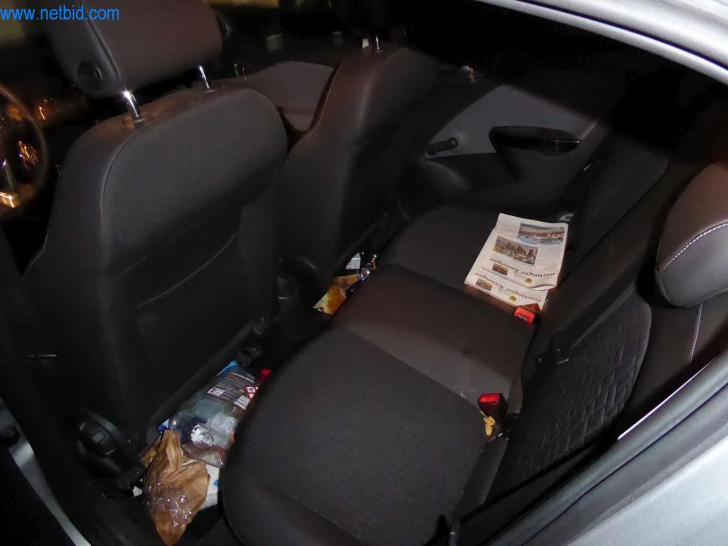 Wyposażenie biura dla firmy zarządzającej nieruchomościami-6