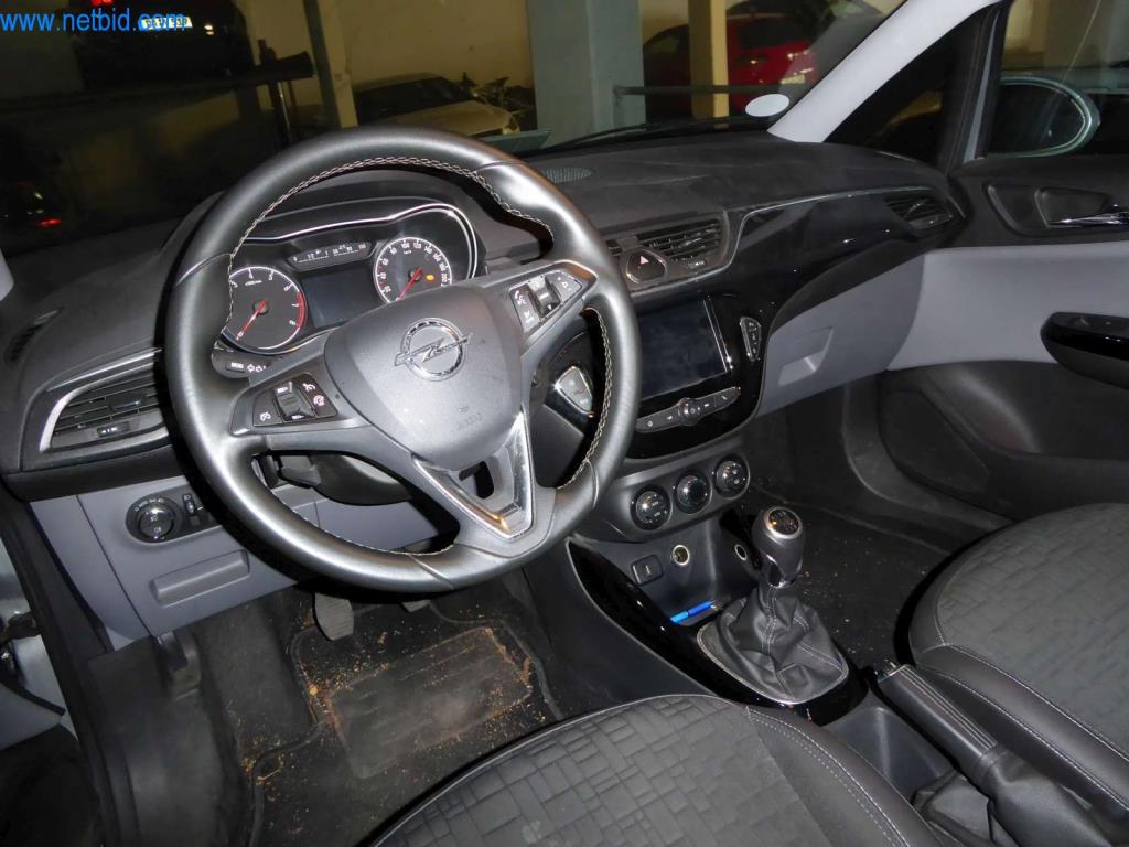 Wyposażenie biura dla firmy zarządzającej nieruchomościami-7