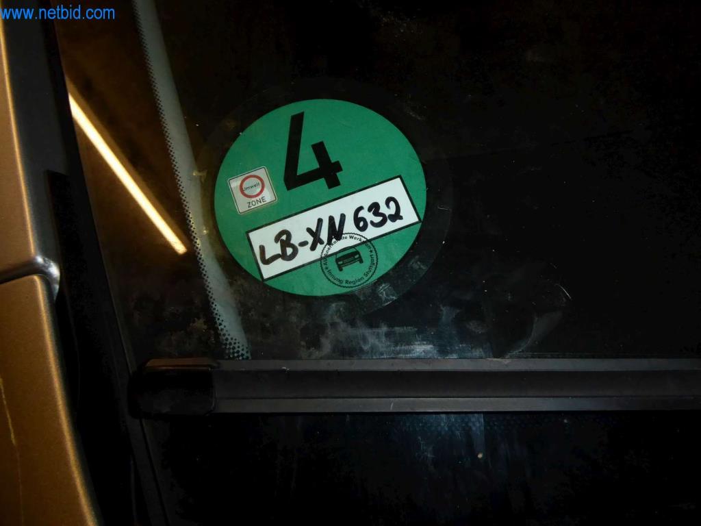 Wyposażenie biura dla firmy zarządzającej nieruchomościami-8