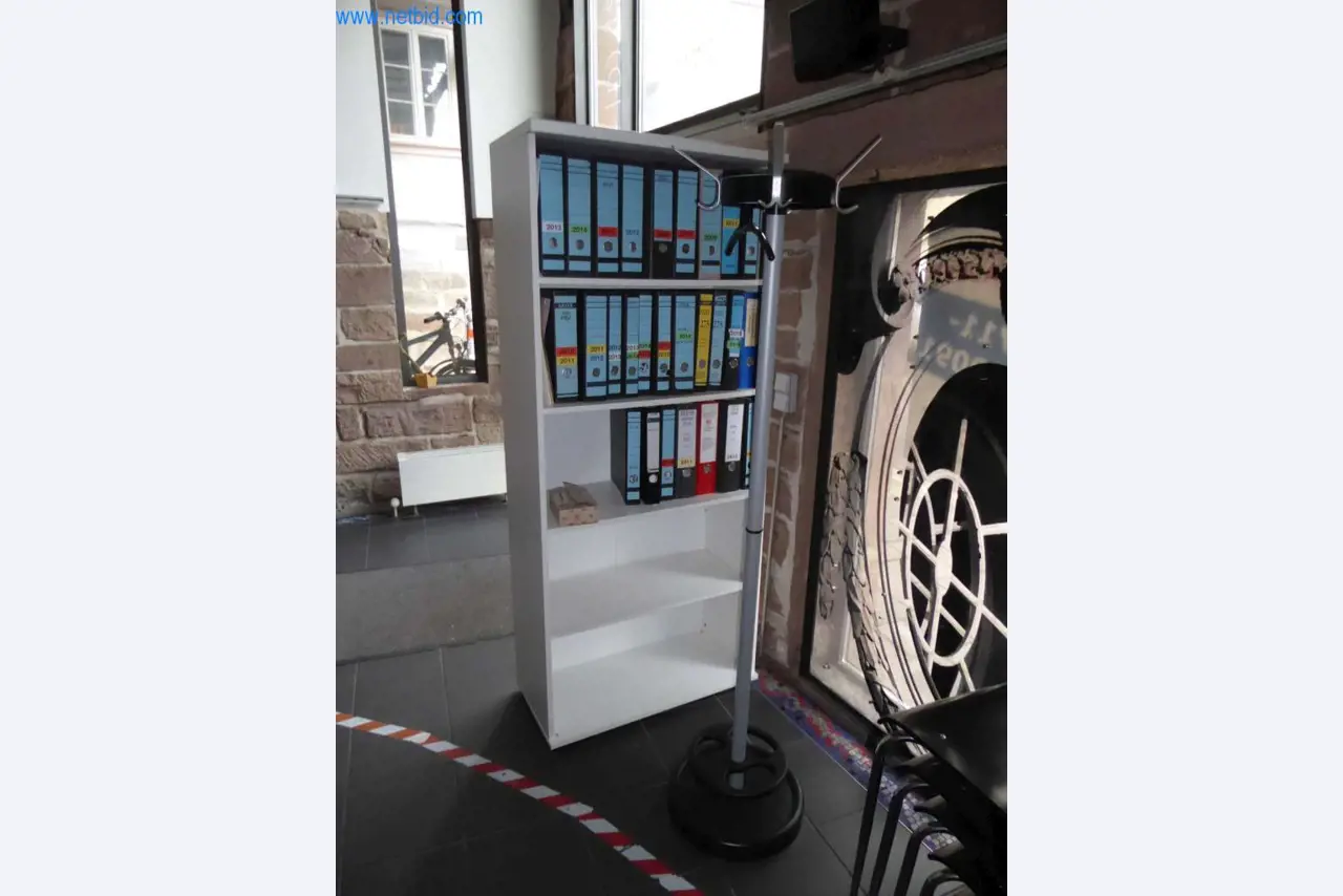 Vybavení kanceláří pro společnost spravující nemovitosti-2