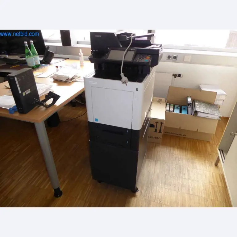 Vybavení kanceláří pro společnost spravující nemovitosti-1