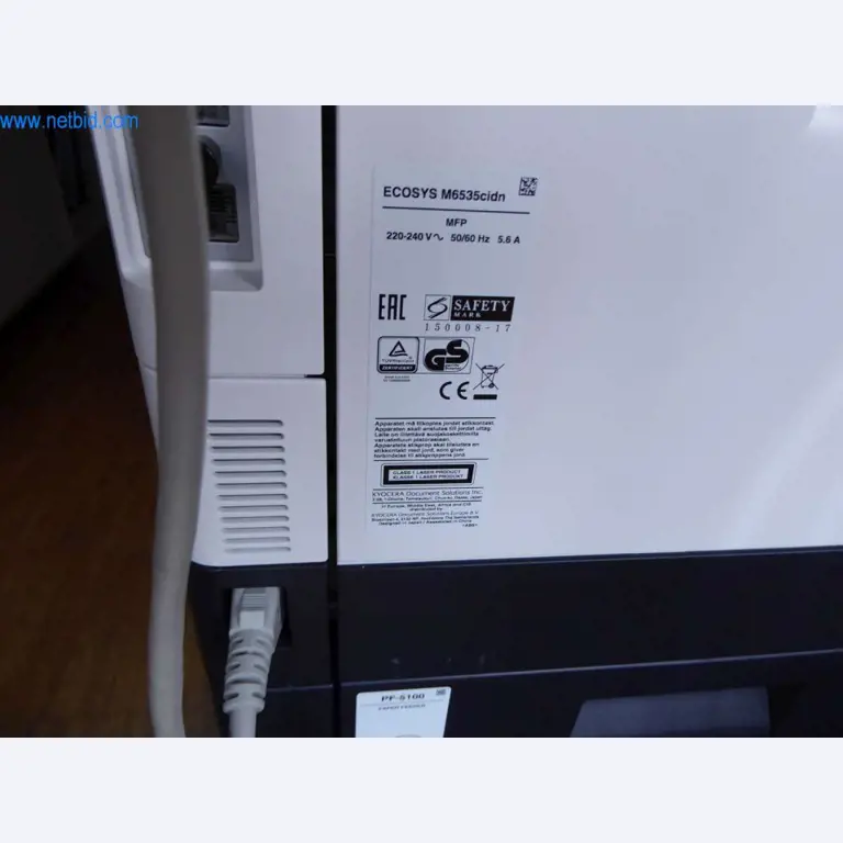 Vybavení kanceláří pro společnost spravující nemovitosti-2