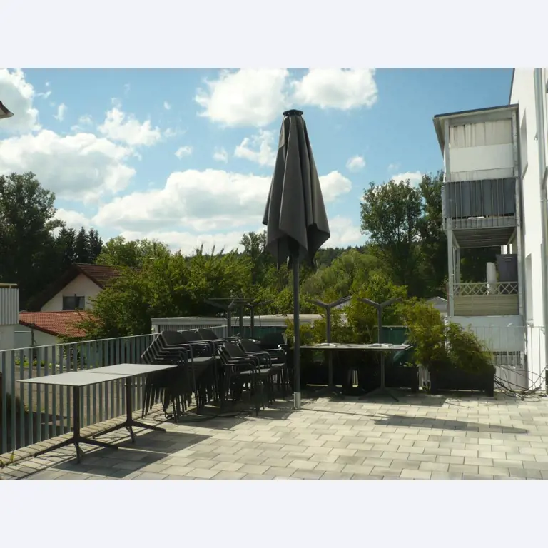 Popolna prodaja bistro-kavarne z opremo trgovine s pekovskimi izdelki-10
